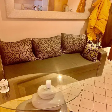 Apartment Design Free Parking In City Center